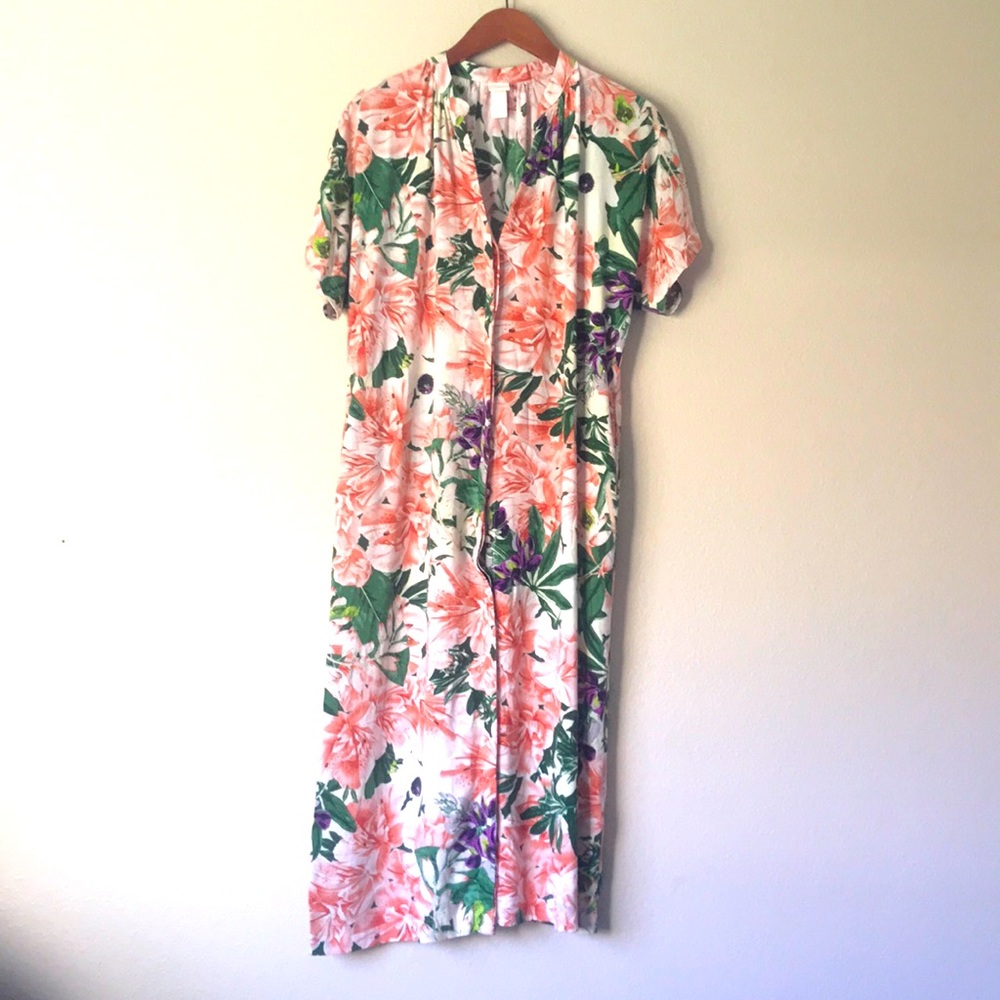 H&M Maxi Floral Button-up Short-sleeved Dress